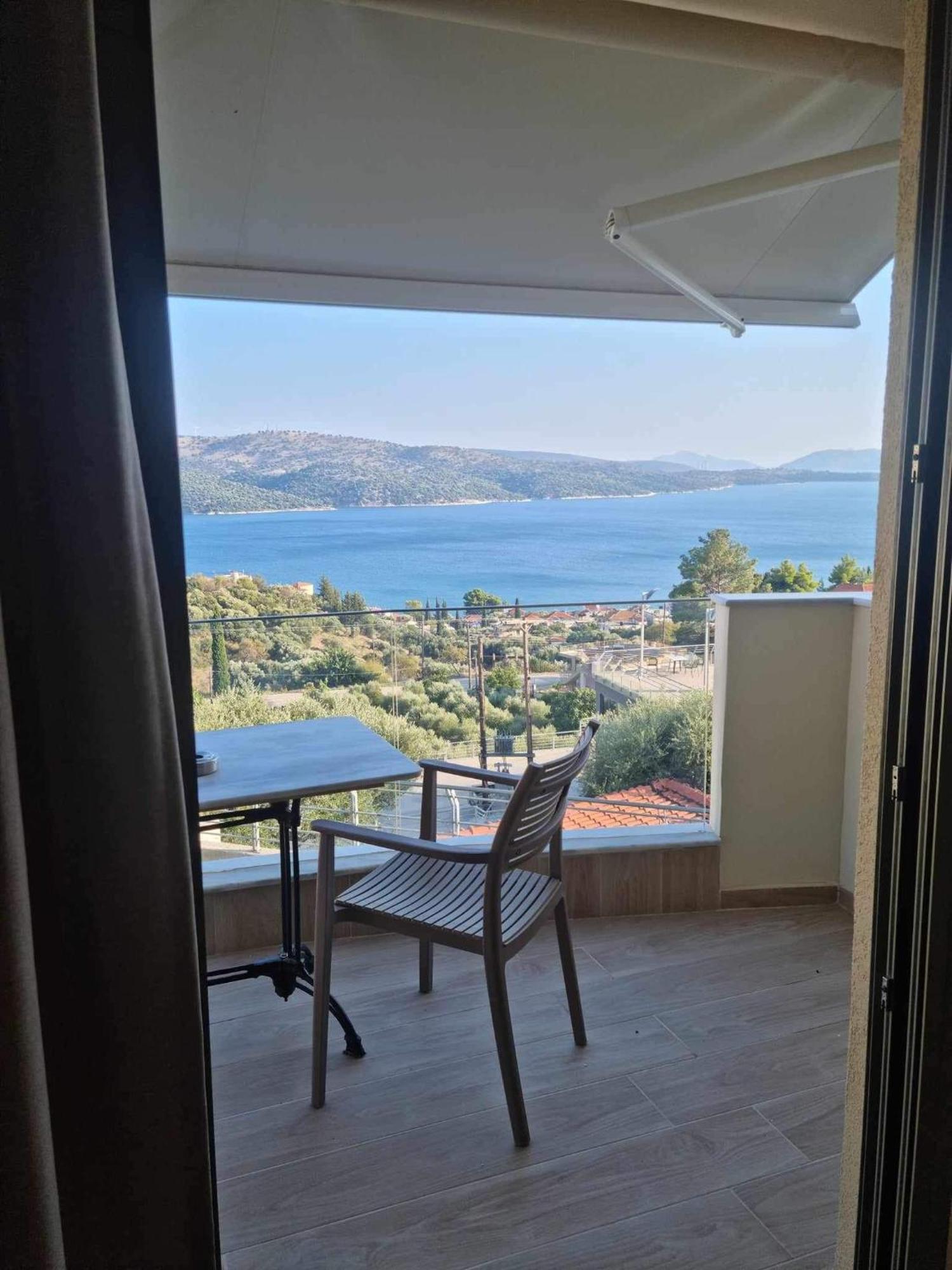 Giannis Village Resort Astakós 외부 사진