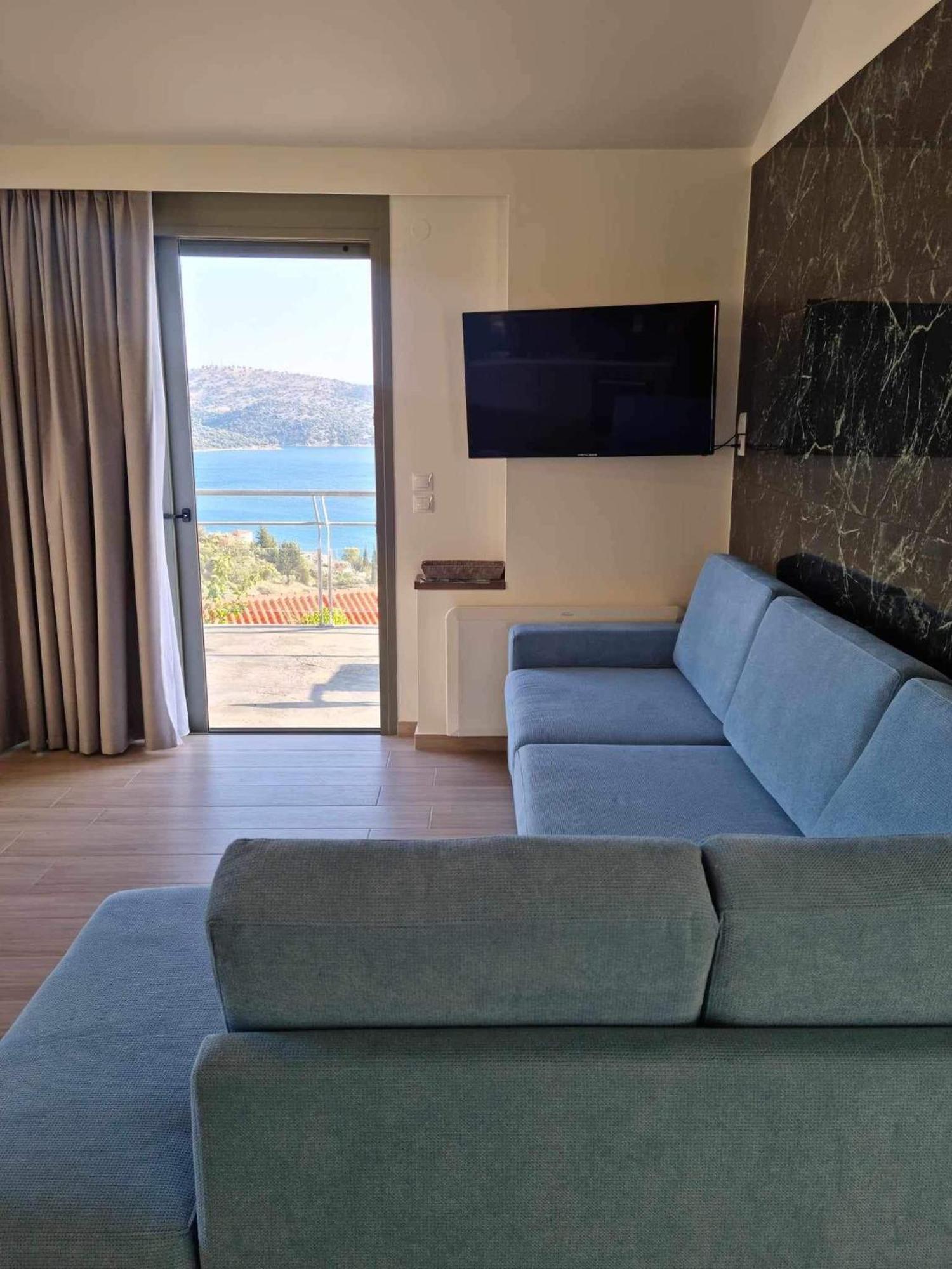 Giannis Village Resort Astakós 외부 사진